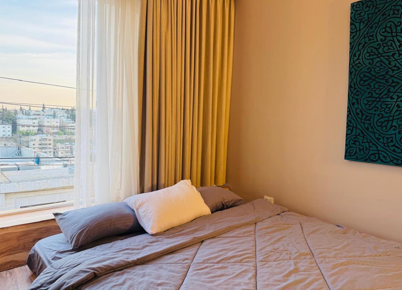 Hotel Beit Ahlan Amman Exterior foto