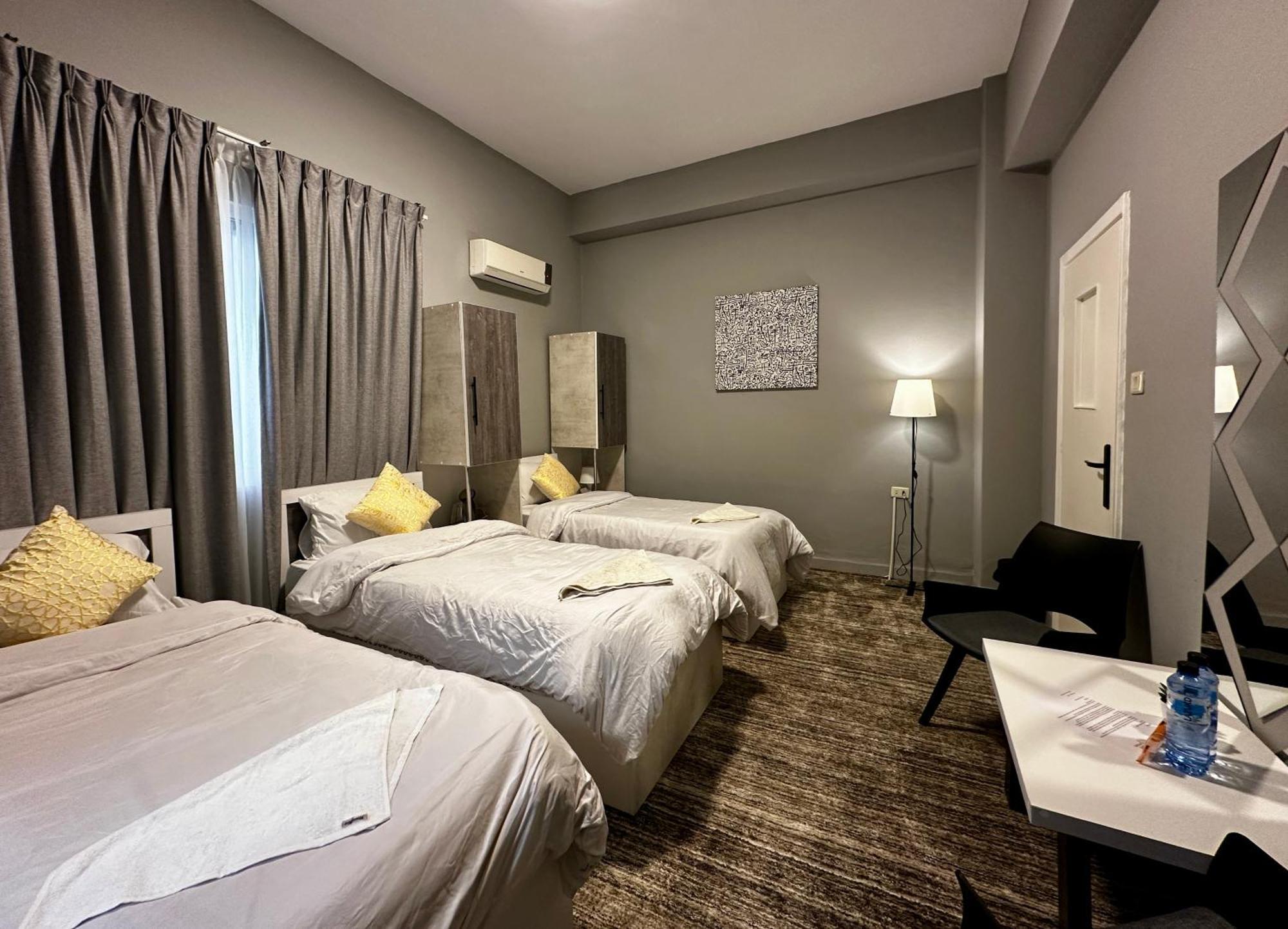 Hotel Beit Ahlan Amman Exterior foto