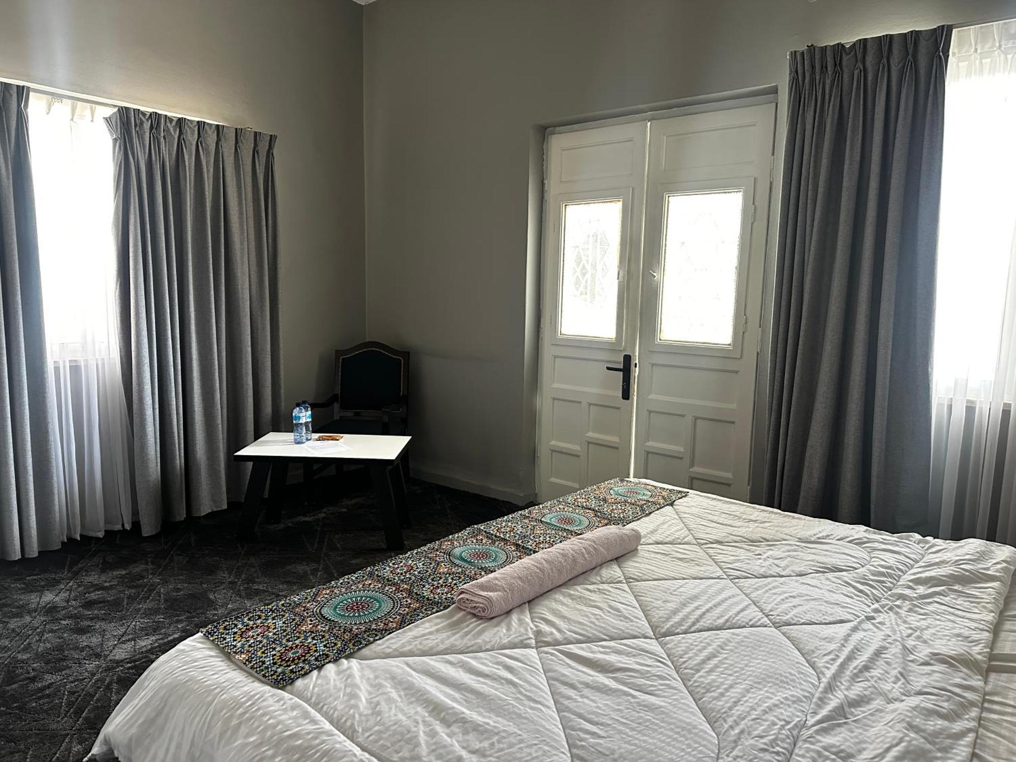 Hotel Beit Ahlan Amman Exterior foto