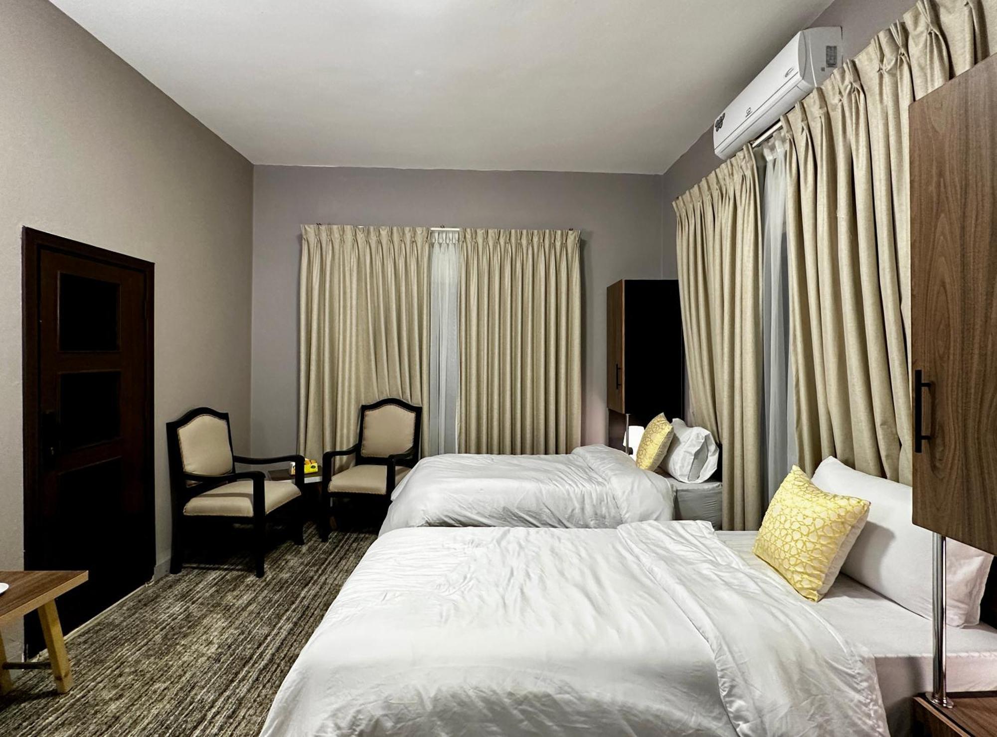 Hotel Beit Ahlan Amman Exterior foto